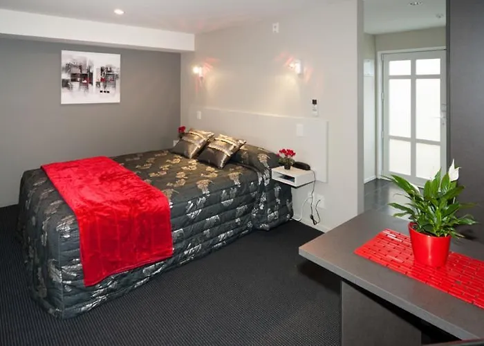 315 Riccarton