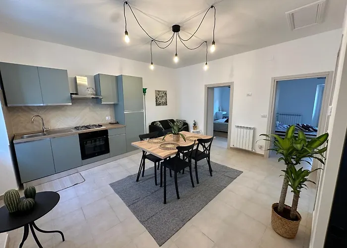  Clarissa Guest House Via Di Mezzo 194