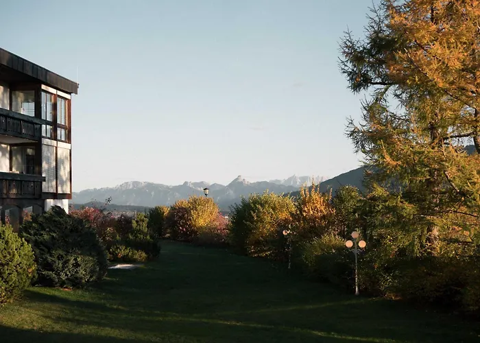  Mittelburg Wellnesshotel