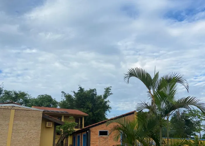 Pousada Pequizeiro