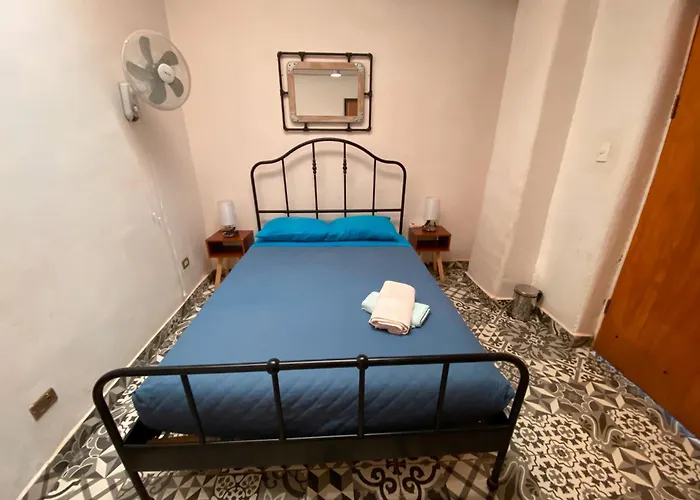 Rey Lagarto Hostel