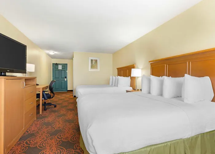 Best Western Plus Waco North