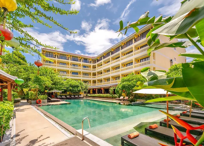 Pet Friendly hotel: Hoi An Central Boutique Hotel & Spa