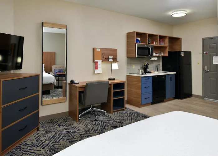 Candlewood Suites Kansas City Northeast By Ihg