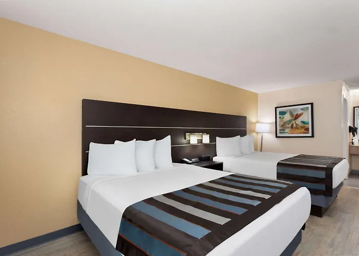 Baymont By Wyndham Punta Gorda/Port Charlotte