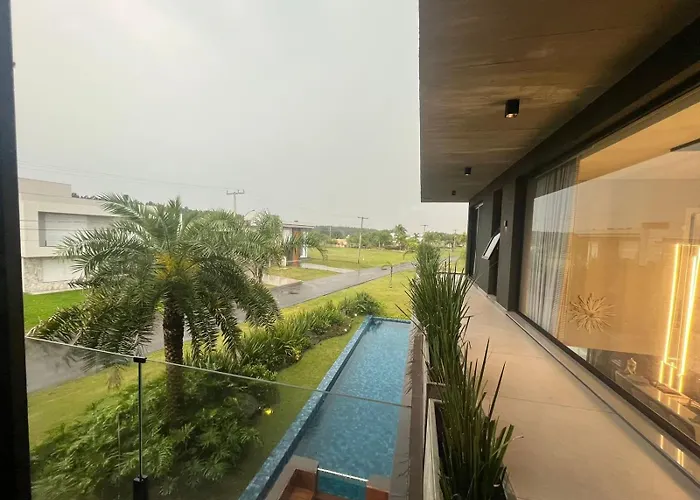 Hotel que aceita animais de estimação: Casa Luxuosa no Condomínio Costa Serena