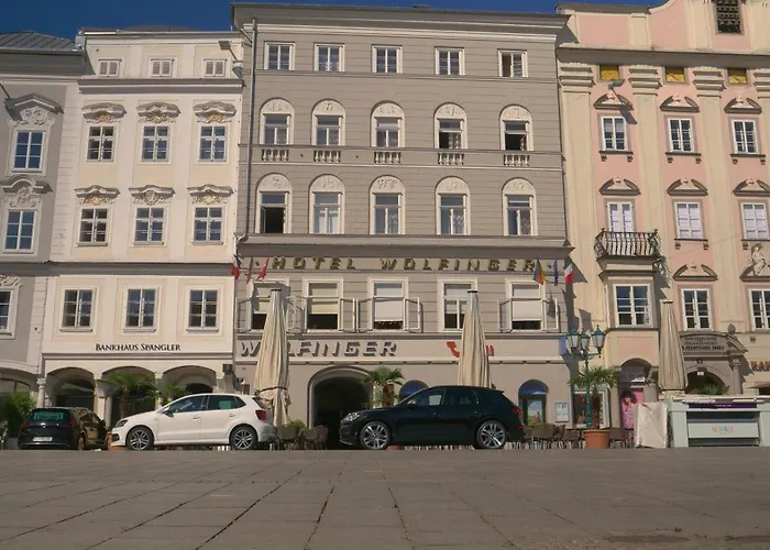 Austria Classic Wolfinger - Hauptplatz