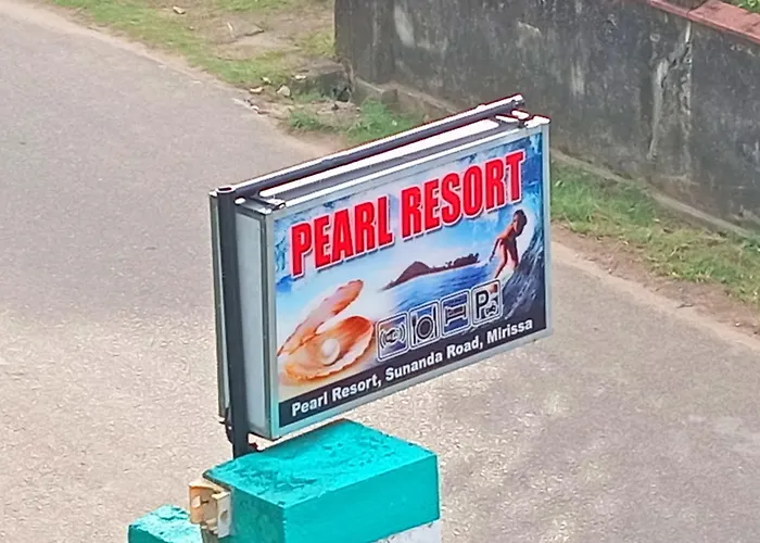 Pearl Deluna Resort Mirissa