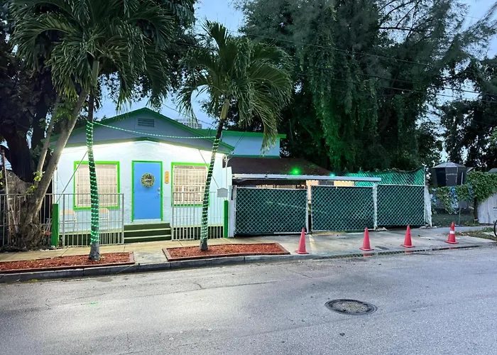 Guest House Paradiso