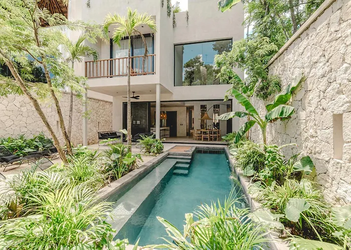 Beach Hotels Villa Charlotte