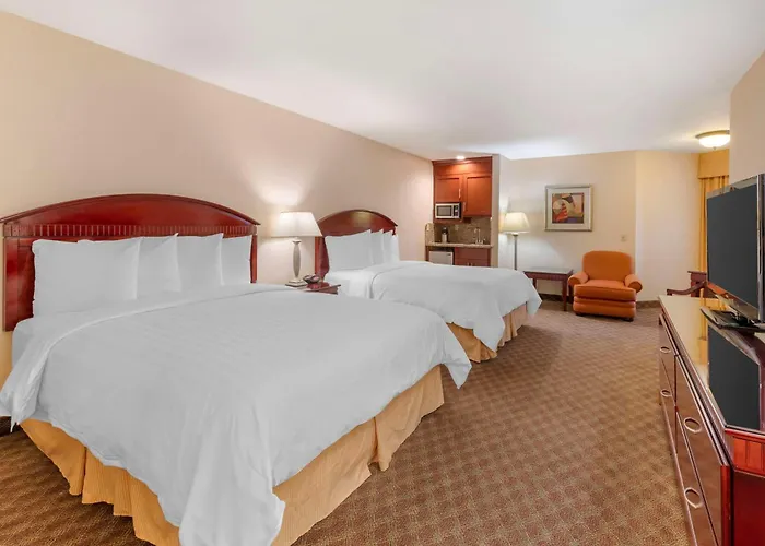Best Western Plus West Covina Inn