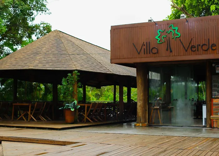 Pousada Villa Verde - Frente para a Praia do Farol