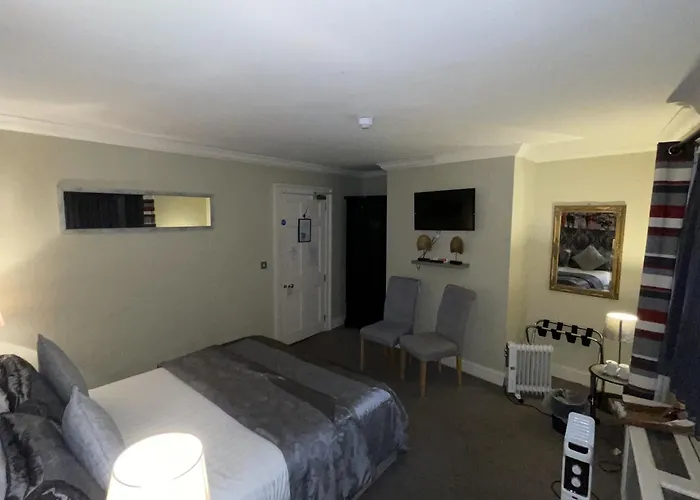 The Commercial Bar & Hotel