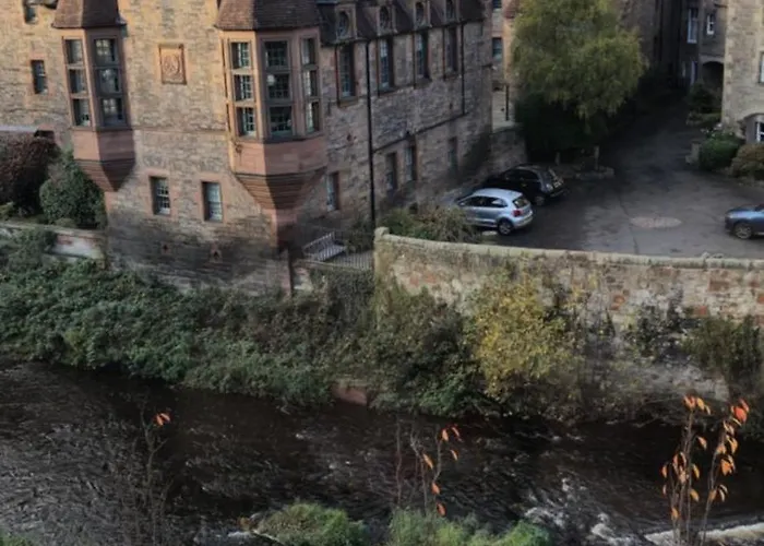 Dean Village Cottage