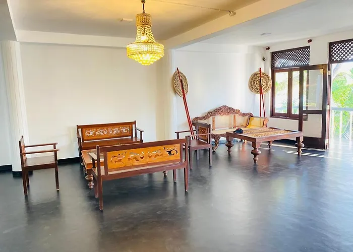 Lake Duwa Hotel