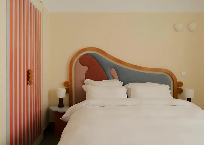 Edgar Suites - Rue D'Antibes