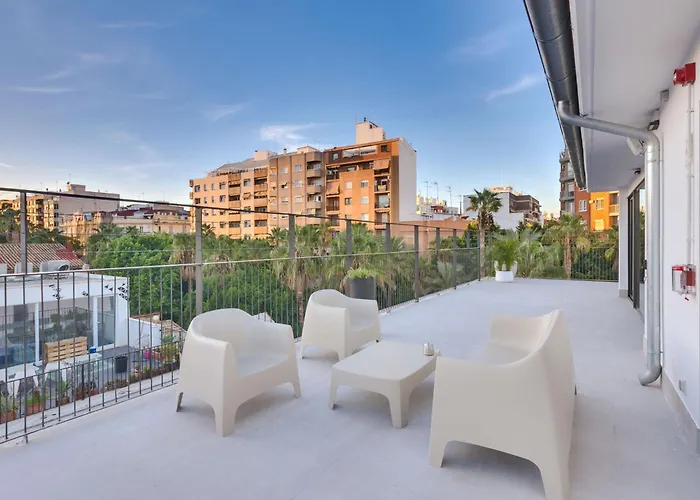 Livensa Living Studios - Valencia Viveros