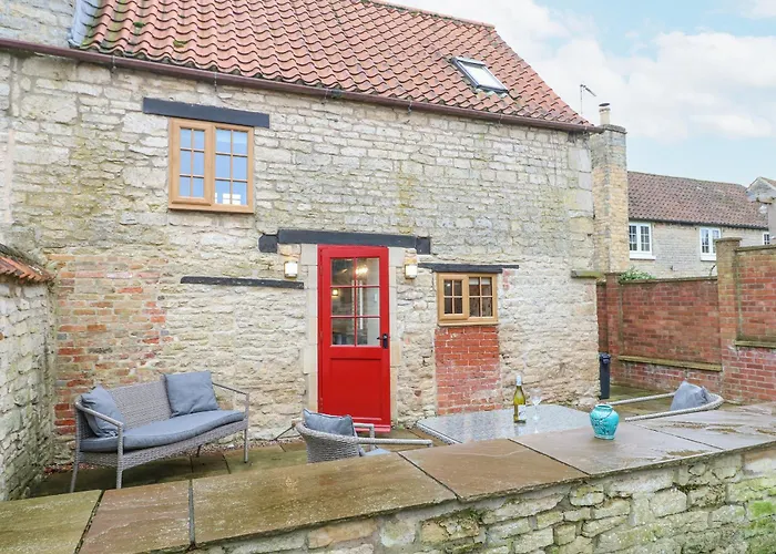 Pets Allowed Hotel Apple Tree Cottage