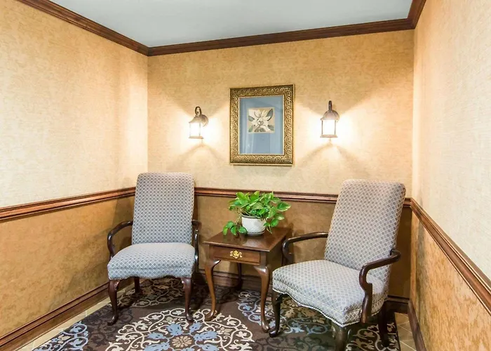 Trip to College Bluegreen Vacations Patrick Henry Square, An Ascend Collection Resort