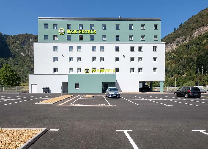 Animaux admis HOTEL Cluses Sud
