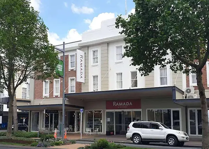 Ramada By Wyndham, Hamilton City Center