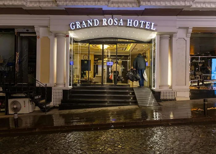 Grand Rosa Hotel