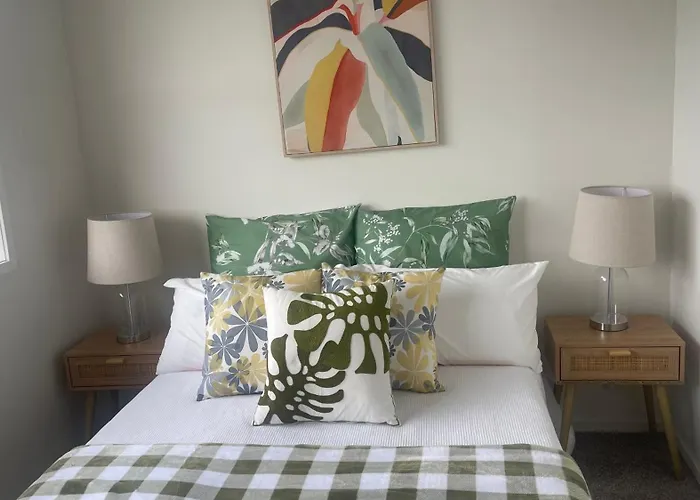 Luxury & Affordable Cosy Room