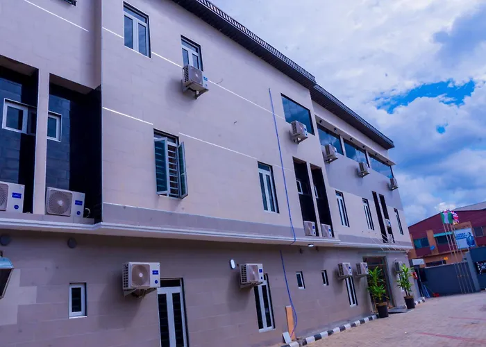 House10 Luxury Hotel And Suites