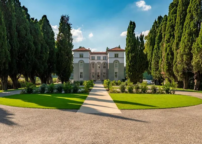  Boutique Hotel Monty Banks