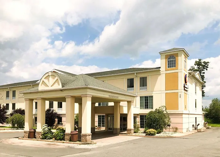 Trip to College Comfort Inn & Suites Mount Pocono