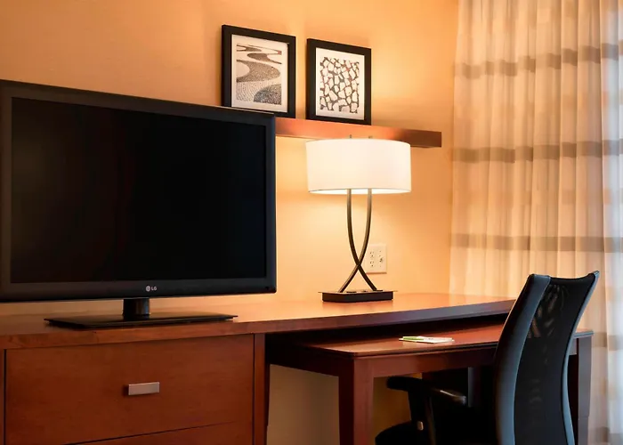Family Hotel: Courtyard By Marriott Peoria