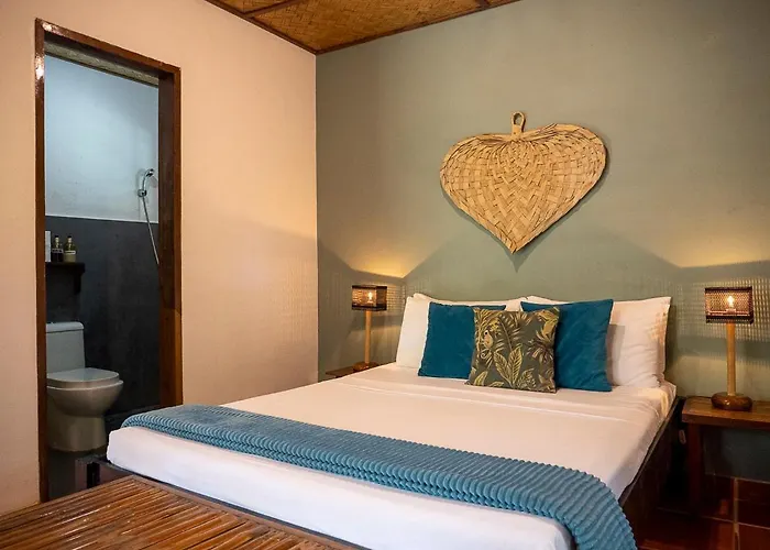 Golden Monkey Beach Hotel
