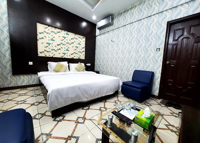 Guest house: Karachi Guest House
