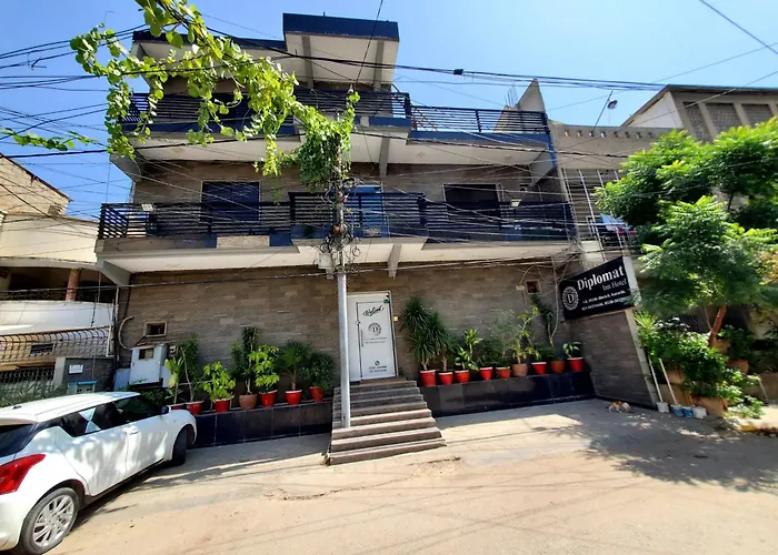 Guest house: Karachi Guest House