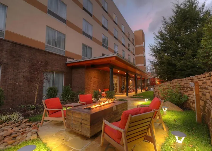 Fairfield Inn & Suites By Marriott Downtown