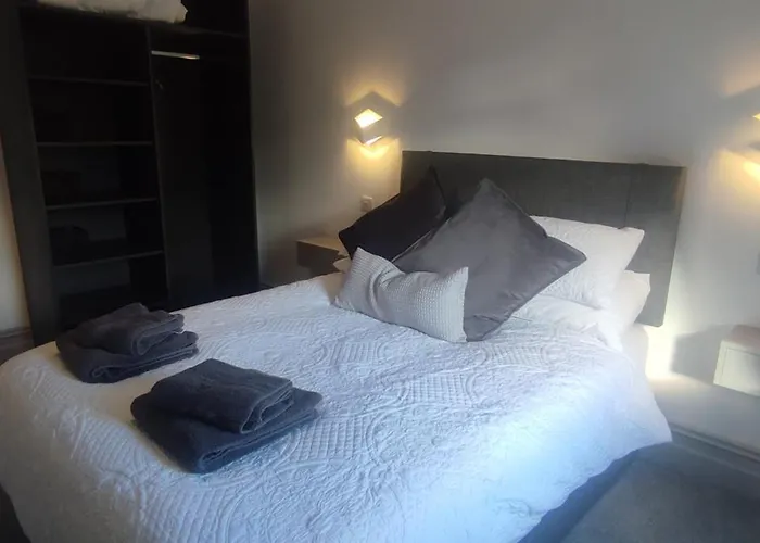 John Eoinin'S Bar And Accommodation