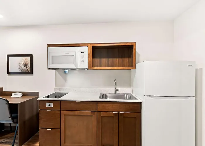 Woodspring Suites Denver Commerce City
