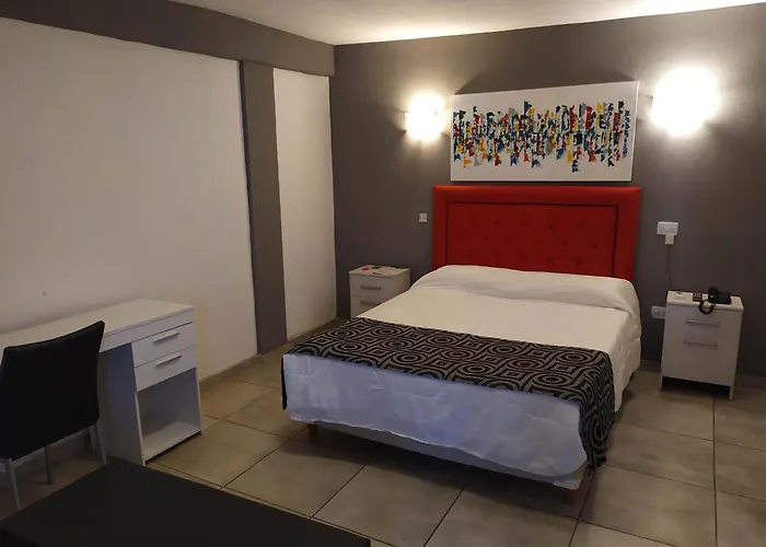Hotel cerca del aeropuerto: Hotel Gbh