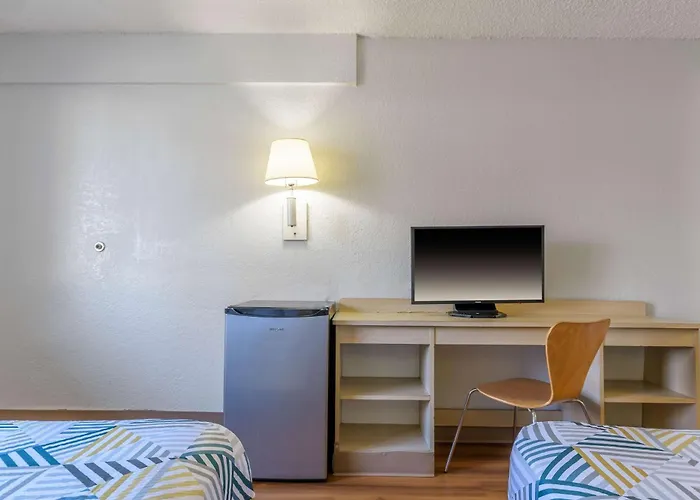 Motel 6 Hayward, Ca- Silicon Valley Gateway