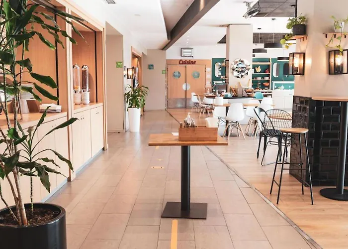 Travelodge Bcn Cornella Fira