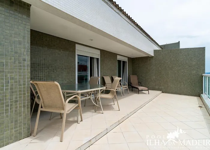 Hotel com jacuzzi: Pool Ilha da Madeira Resort