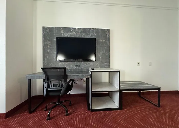 Fairbridge Inn & Suites Cleburne