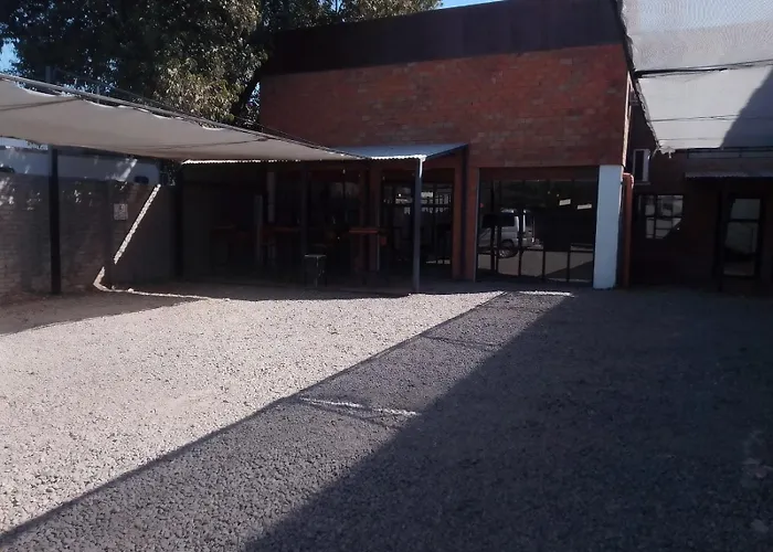Hotel cerca del aeropuerto: Hotel Gbh