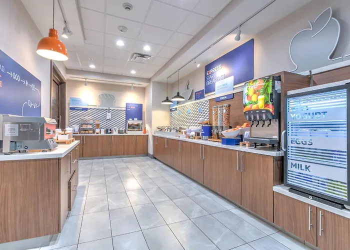 Holiday Inn Express & Suites Dallas - Plano North By Ihg