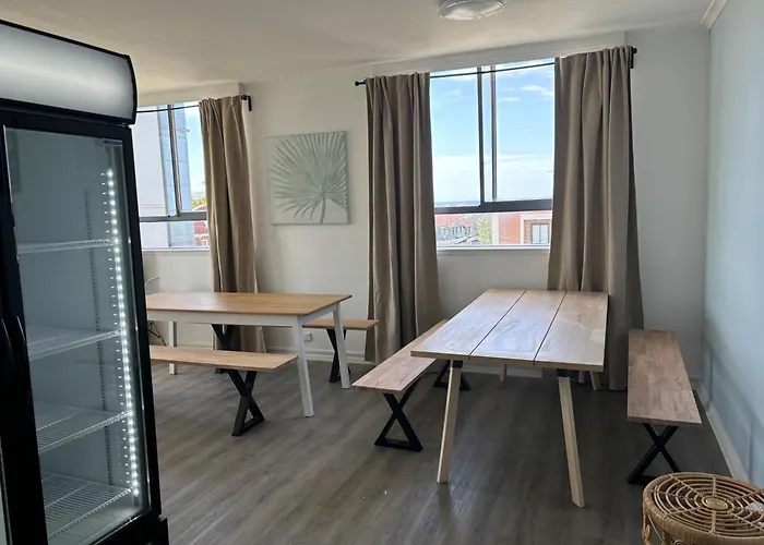Little Coogee Hotel