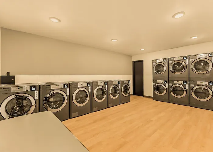 Livaway Suites Salt Lake City- West Jordan