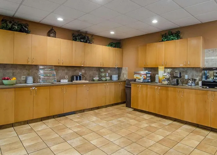 Golf hotels Quality Inn & Suites