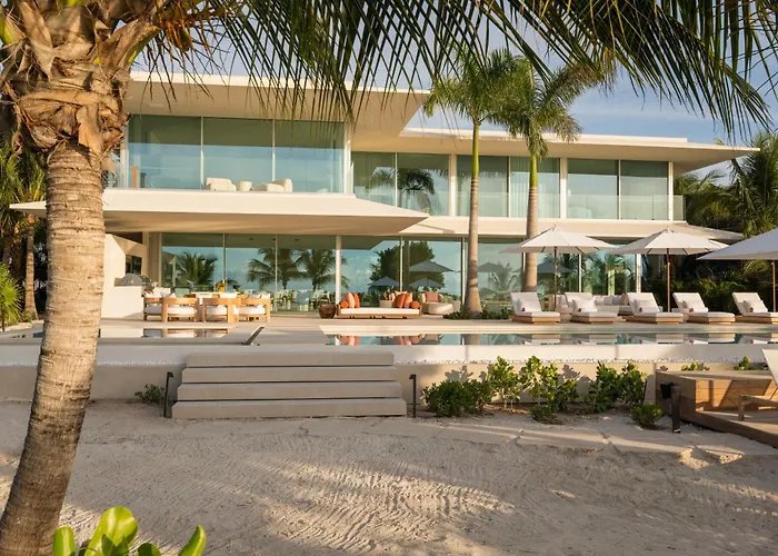 3 star hotels Beach Enclave