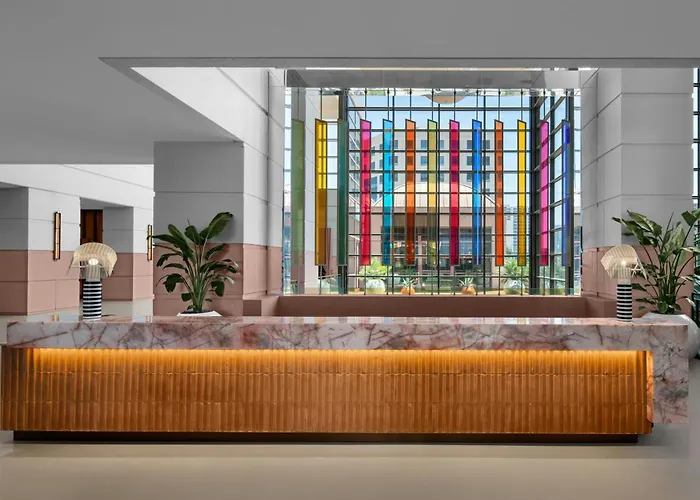 Golf hotel: Downright Austin, A Renaissance Hotel