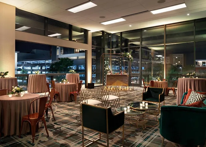 Dog friendly hotels Jacquard, Autograph Collection